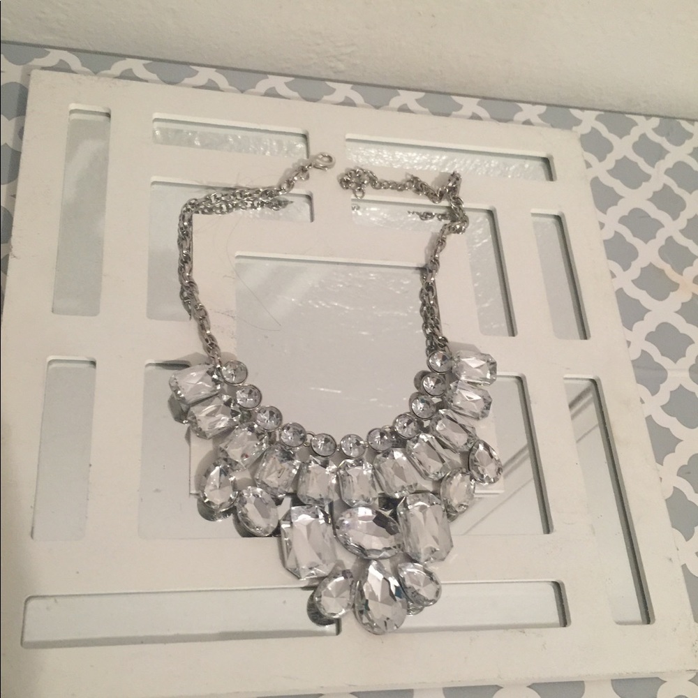 Statement necklace